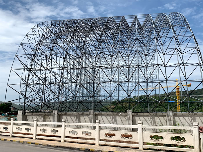 兴平山寨矿储煤棚网架